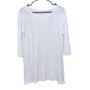 NWOT Eileen Fisher Wht Bateau neck 3/4 length sleeves side slit at hem. Size S/P